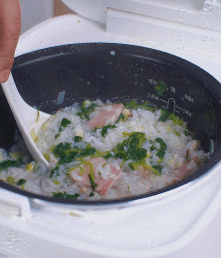 煮好時加白胡椒適當調味。